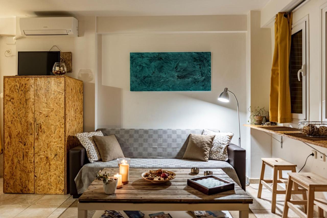 Downtown Charming Studio Каламата Екстер'єр фото