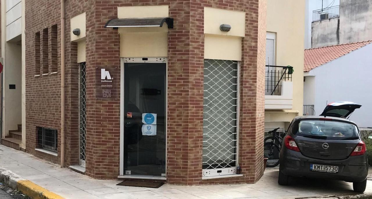 Downtown Charming Studio Каламата Екстер'єр фото